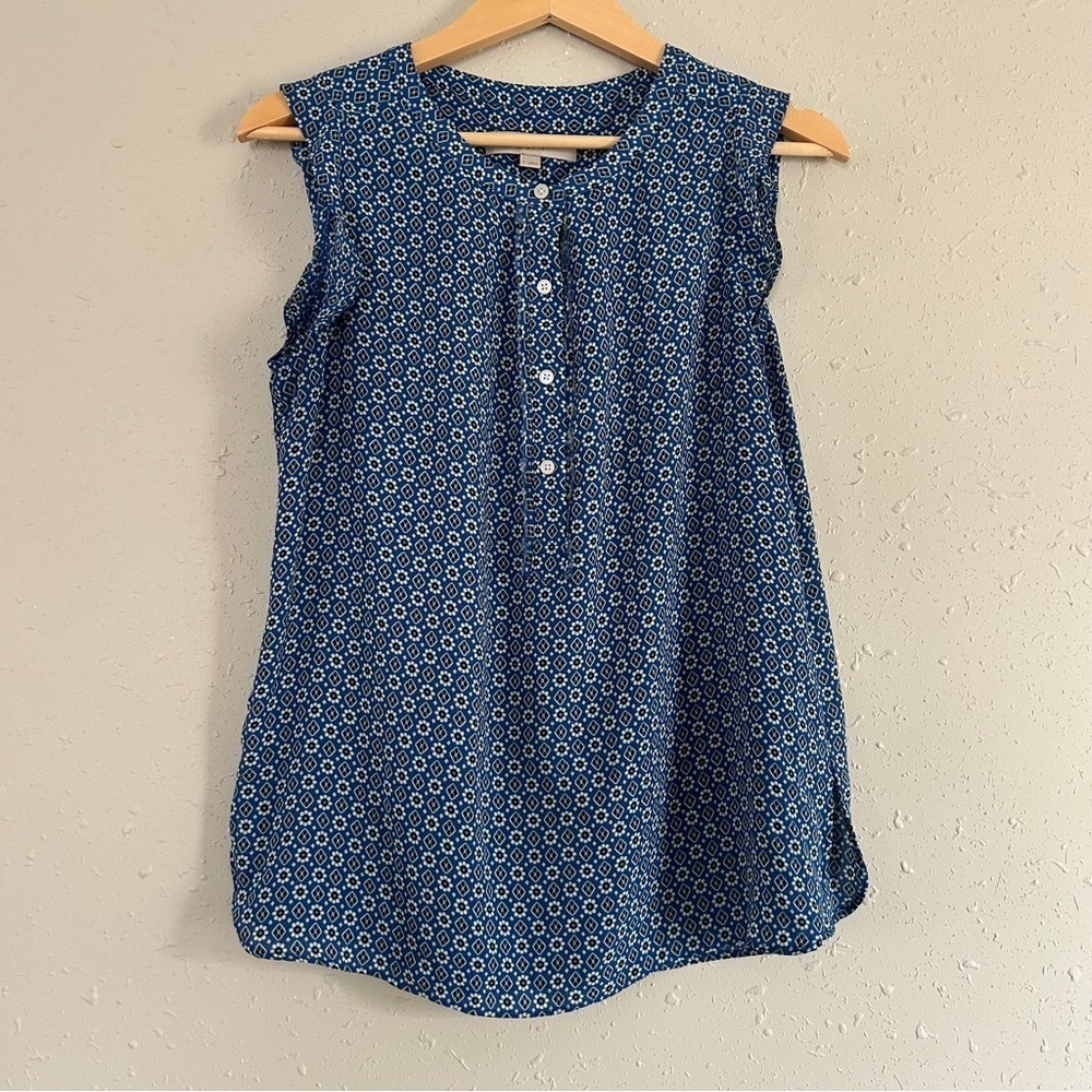🦋 LOFT Blue Sleeveless Lightweight Blouse Casual Small